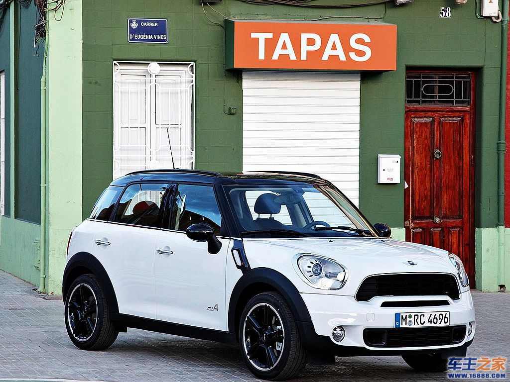 MINI COUNTRYMAN白色 MINI Countryman