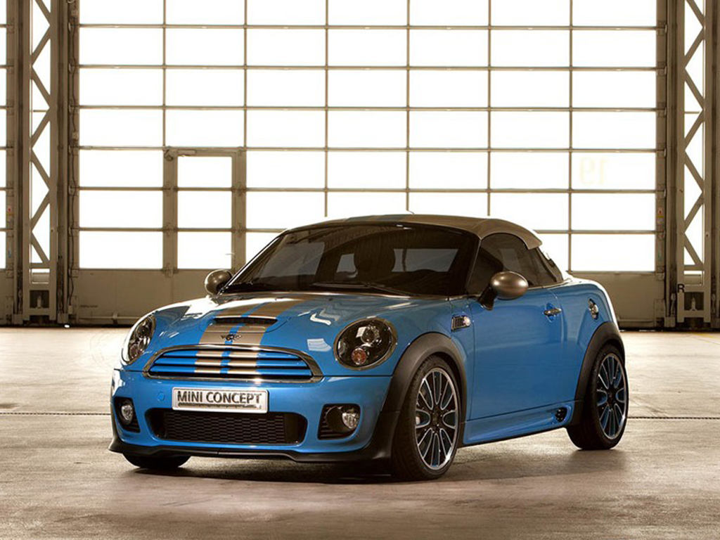 MINI COUPE蓝色MINI Coupe Concept车前左侧