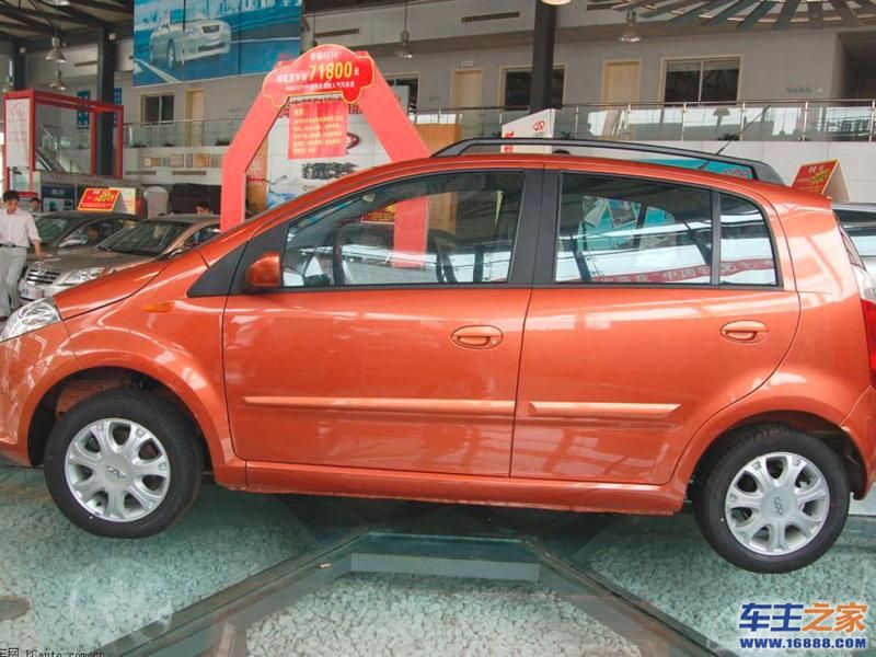 奇瑞A1橙色 奇瑞A1