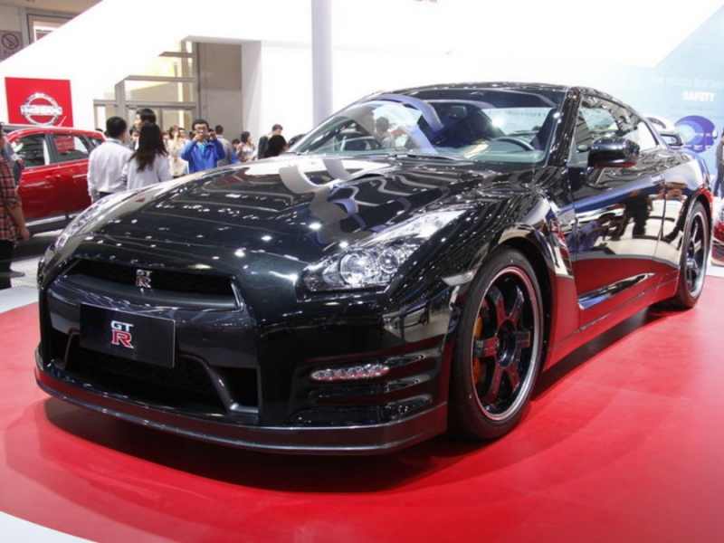 日产GT-R