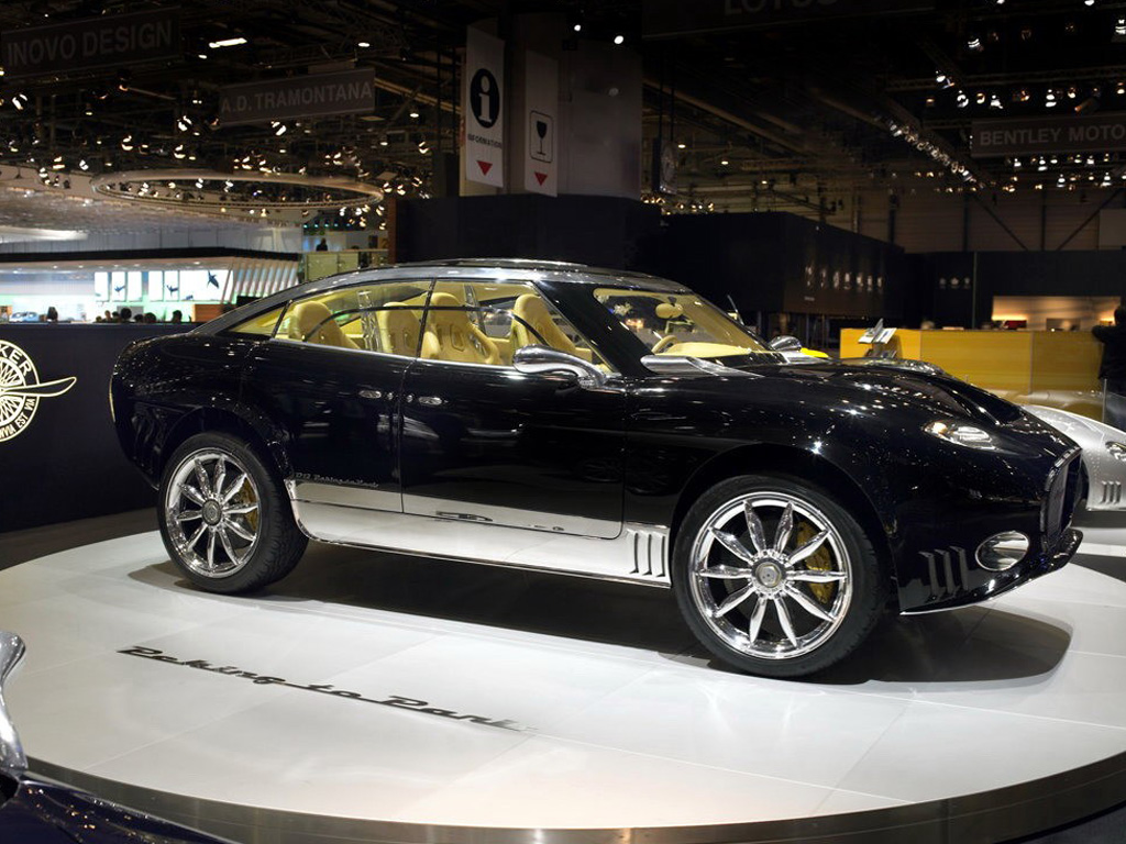 黑色世爵d12斜右侧