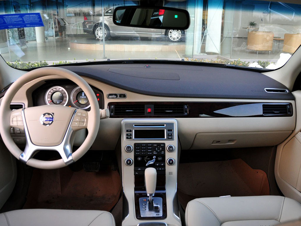 沃尔沃s80l内饰