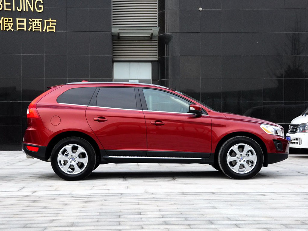 沃尔沃XC60(进口)沃尔沃XC60右侧正视