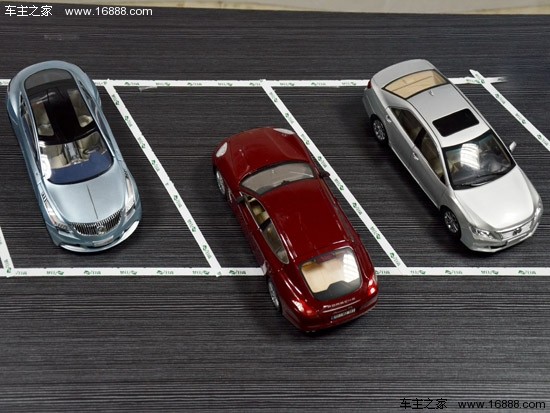 图解倒车入库技巧(3)斜线型停车位